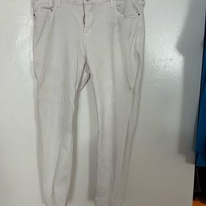 Gently worn old navy white jeans size 16